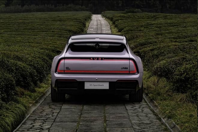 ：E5 Sportback的空间魔法新葡京博彩480L后备箱与22处巧思(图1)