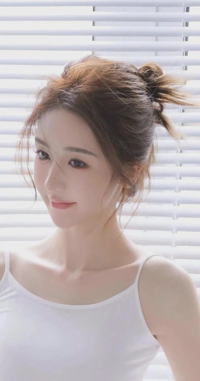 带套的教练观看澳门新葡京不(图1)